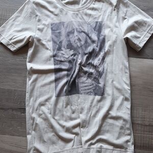 Graphic Print Women's Short Sleeve Tee - White